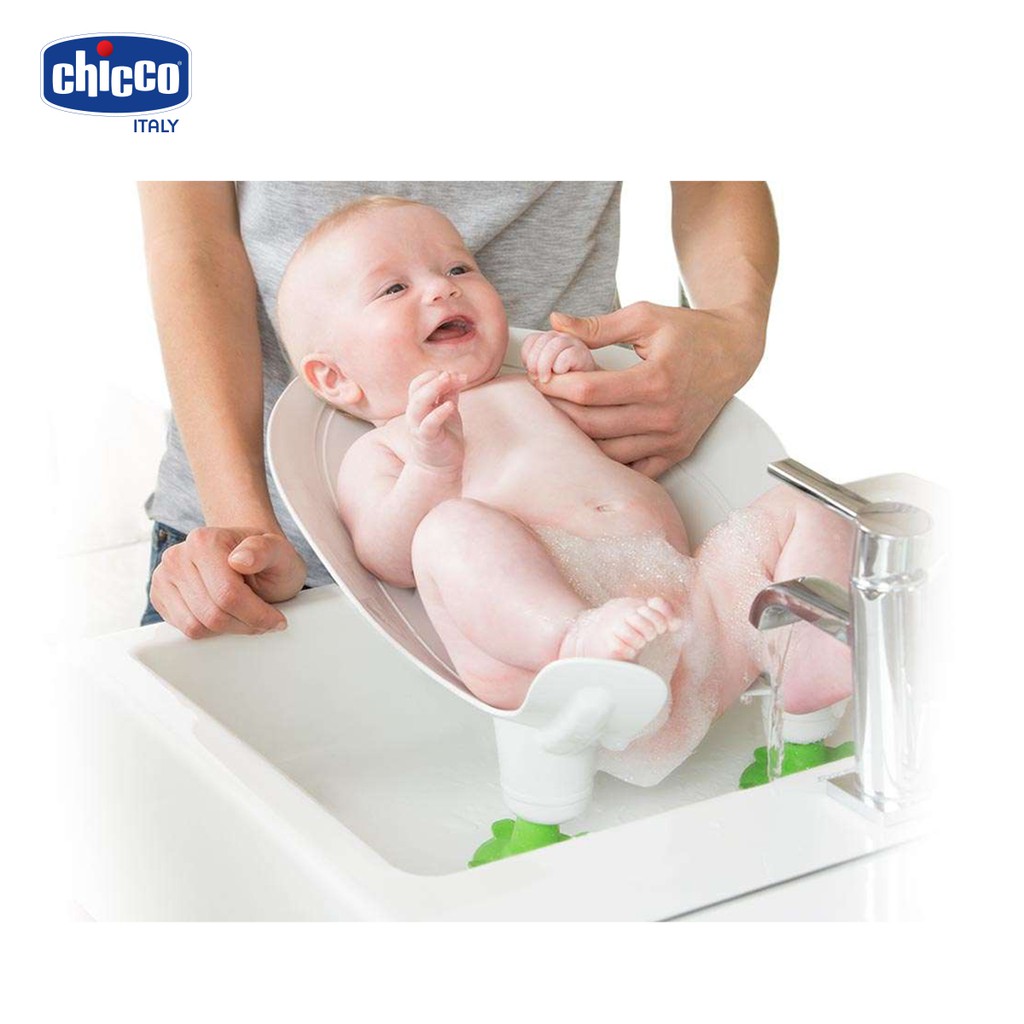 [Mã FMCGM100 - 10% đơn 500K] Ghế tắm nhanh chống trượt Chicco BabyCoccola