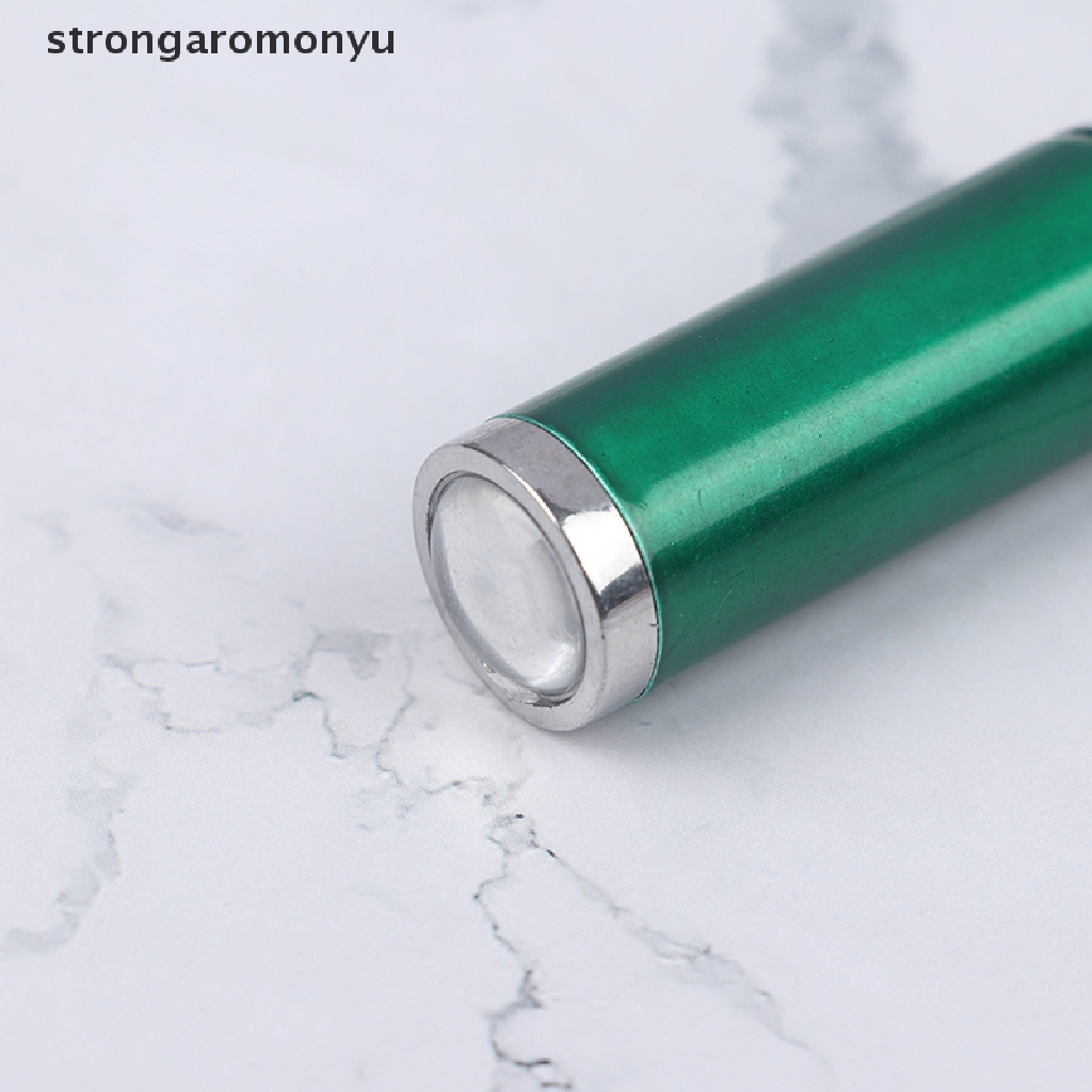 Đèn pin mini siêu sáng thiết kế nhỏ gọn tiện dụng cho cắm trại