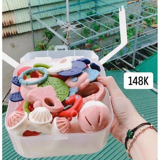 xúc xắc gặm nướu baby conceit