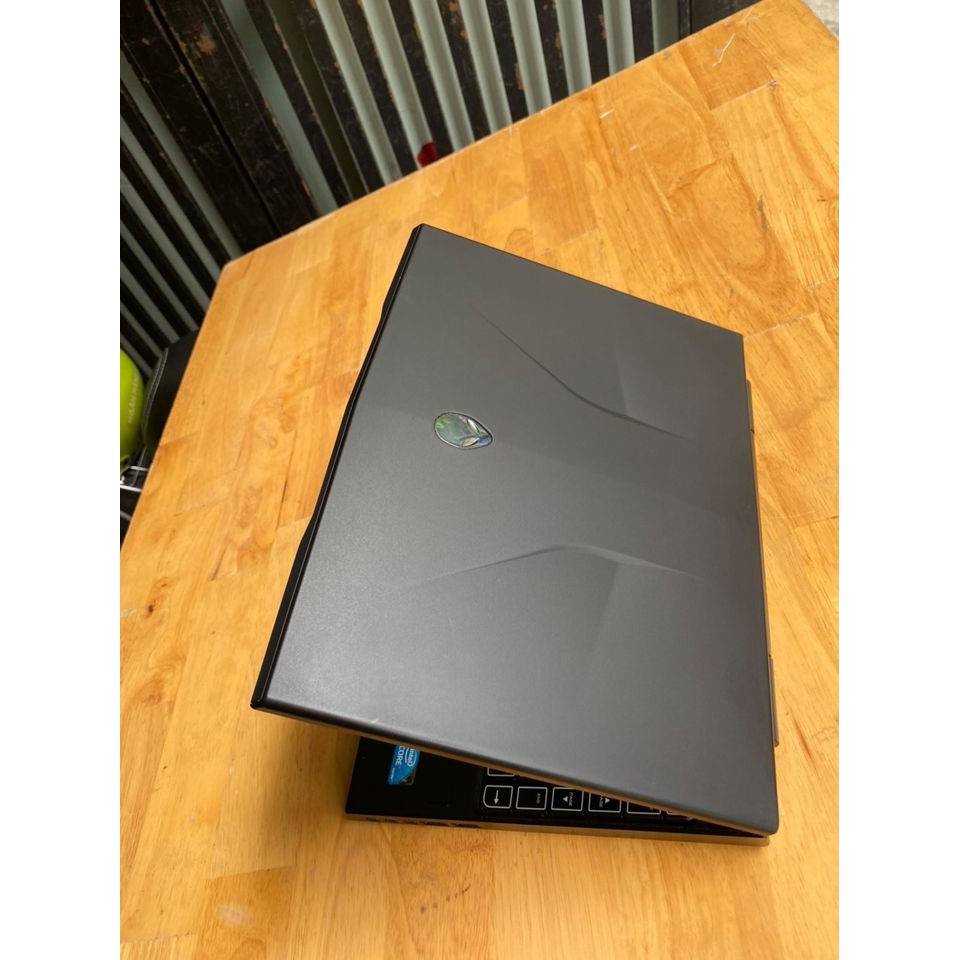 Laptop Dell Alienware M11X R2