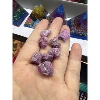 Ruby cuội vụn thanh tẩy bỏ lọ