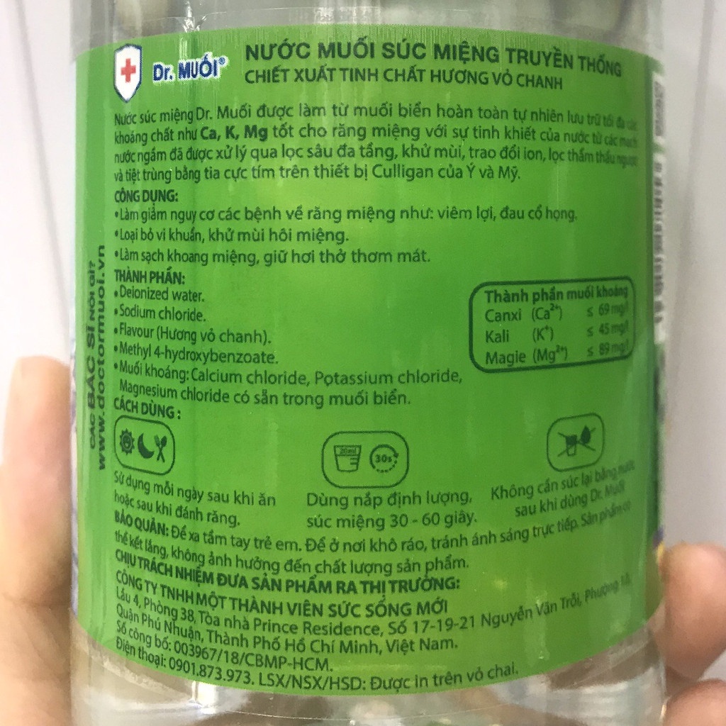 Nước muối súc miệng Dr muối chai 1L từ muối biển tự nhiên giàu khoáng và nước ngầm vị chanh và muối SBORG