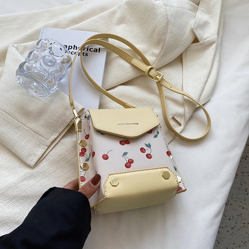 Túi Đeo Chéo Hình Vuông Nhỏ Dễ Phối Đồ Chất Lượng Cao Thời Trang Cho Nữ