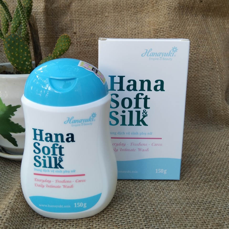 Dung dịch vệ sinh phụ nữ se khít Hana Soft &amp; Silk, nước rửa phụ khoa vùng kín Hanayuki 150ml - SUN STORE