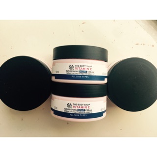 Kem dưỡng đêm Vitamin E The Body Shop