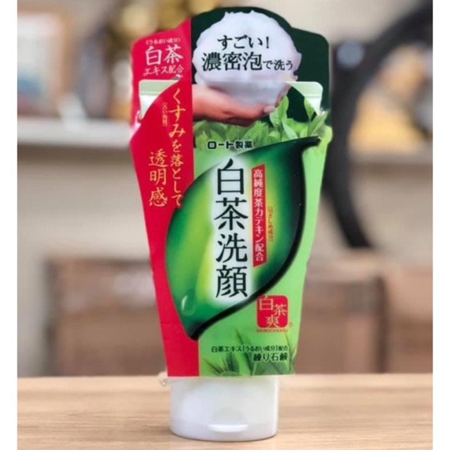 Sữa rửa mặt trà xanh Nhật Bản Rohto Shirochasou Green Tea Foam