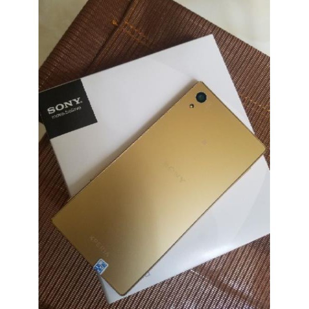 Điện thoại SONY XPERIA Z5 Premium mới 99%