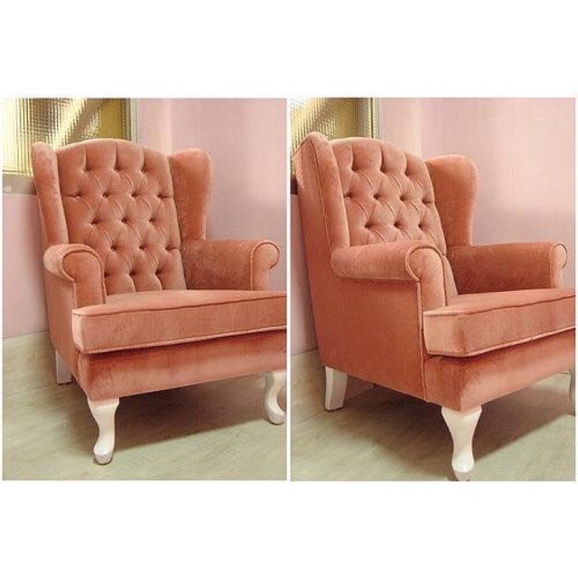 Ghế sofa đơn bọc nhung màu cam đất