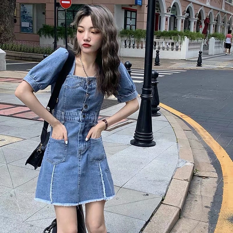 Đầm Denim Cổ Vuông Tay Phồng Phong Cách Âu Mỹ Thời Trang Mùa Hè 2022