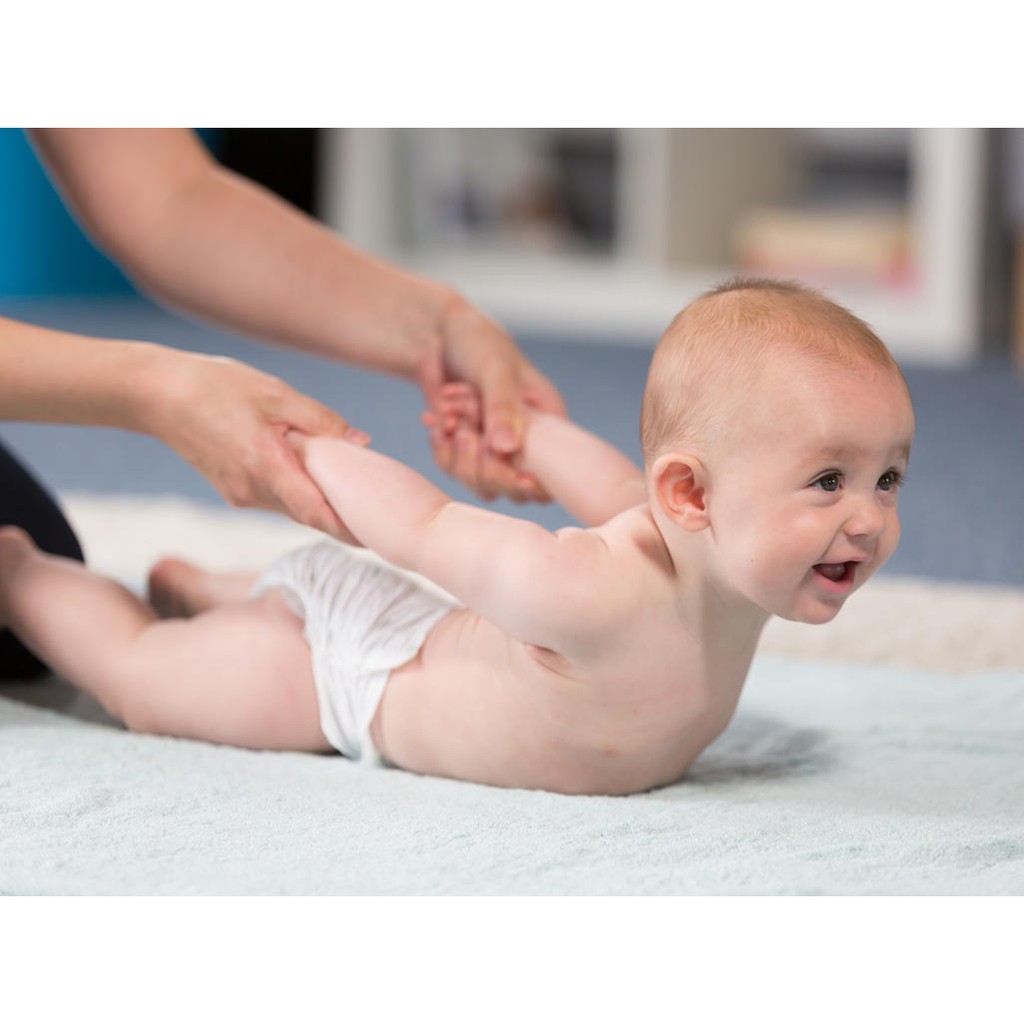 Dầu Massage & Dưỡng Ẩm Johnson's Baby Oil