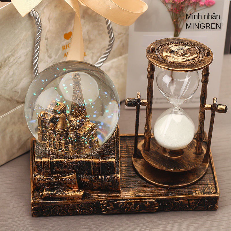 ❀Quả cầu pha lê đồng hồ cát hẹn giờ đồ trang trí sáng tạo cát lún cổ điển đồ trang trí nhà Tháp Eiffel Hộp âm nhạc