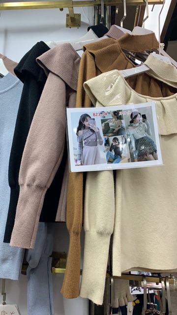 Áo len khoét vai bèo qc