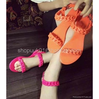 Giày sandals nhựa đúc Givenchy
