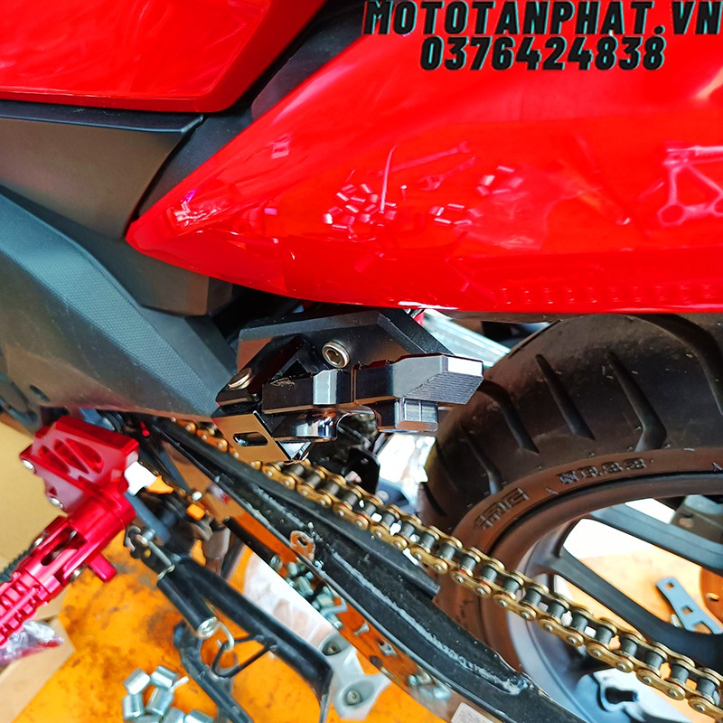 Để chân sau CNC Winner, để chân tàng hình winnerx 150 moto tấn phát