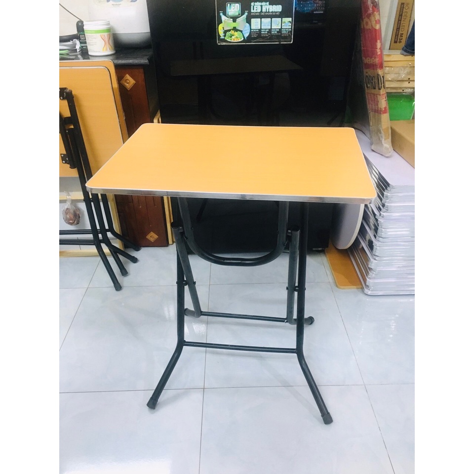 Bàn học gấp gọn tiện dụng chân cao 71 cm mặt bàn rộng 40*60cm | BigBuy360 - bigbuy360.vn