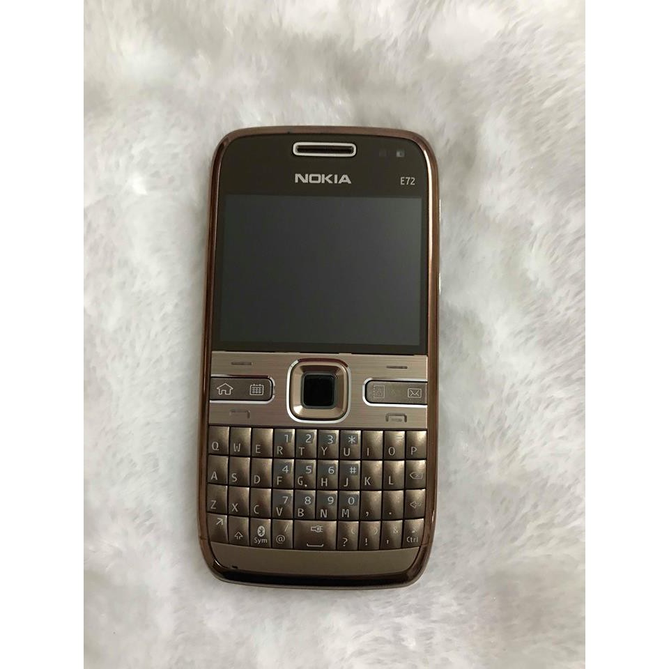 Nokia E72 chín h hãng màu vàng đồng