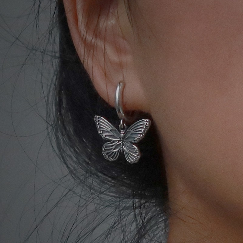 Khuyên Tai Hình Bướm Phong Cách Retro Cá Tính