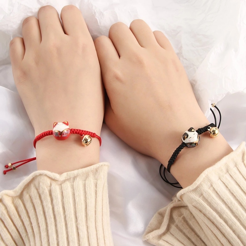 Vòng Đeo Tay Dây Bện Mặt Hình Mèo May Mắn Dễ Thương