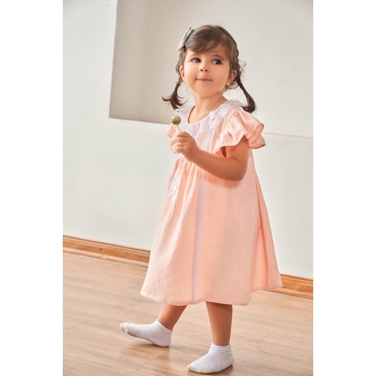 Váy thô xốp cổ ren thêu hoa màu hồng cho bé gái size từ 10-21 cân