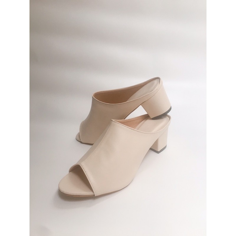 Giày sục hở mũi đẹp