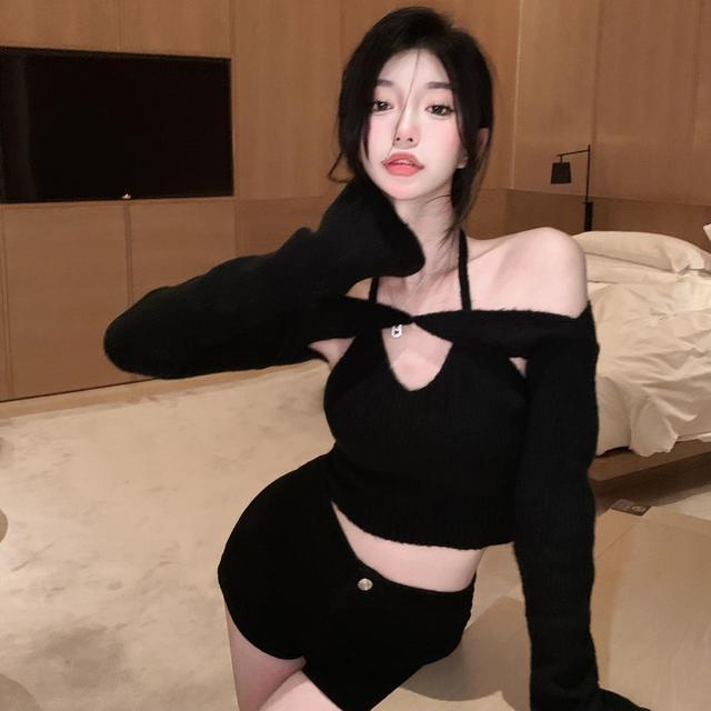 One Áo sweater Tay Dài Hở Vai Thời Trang Quyến Rũ Cho Nữ COZOK