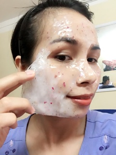 Mặt nạ collagen cánh hoa hồng