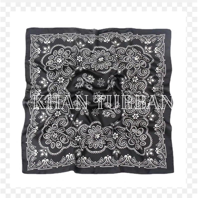 Khăn turban choàng cổ thanh lịch đa năng hoa văn đối xứng size 70x70cm