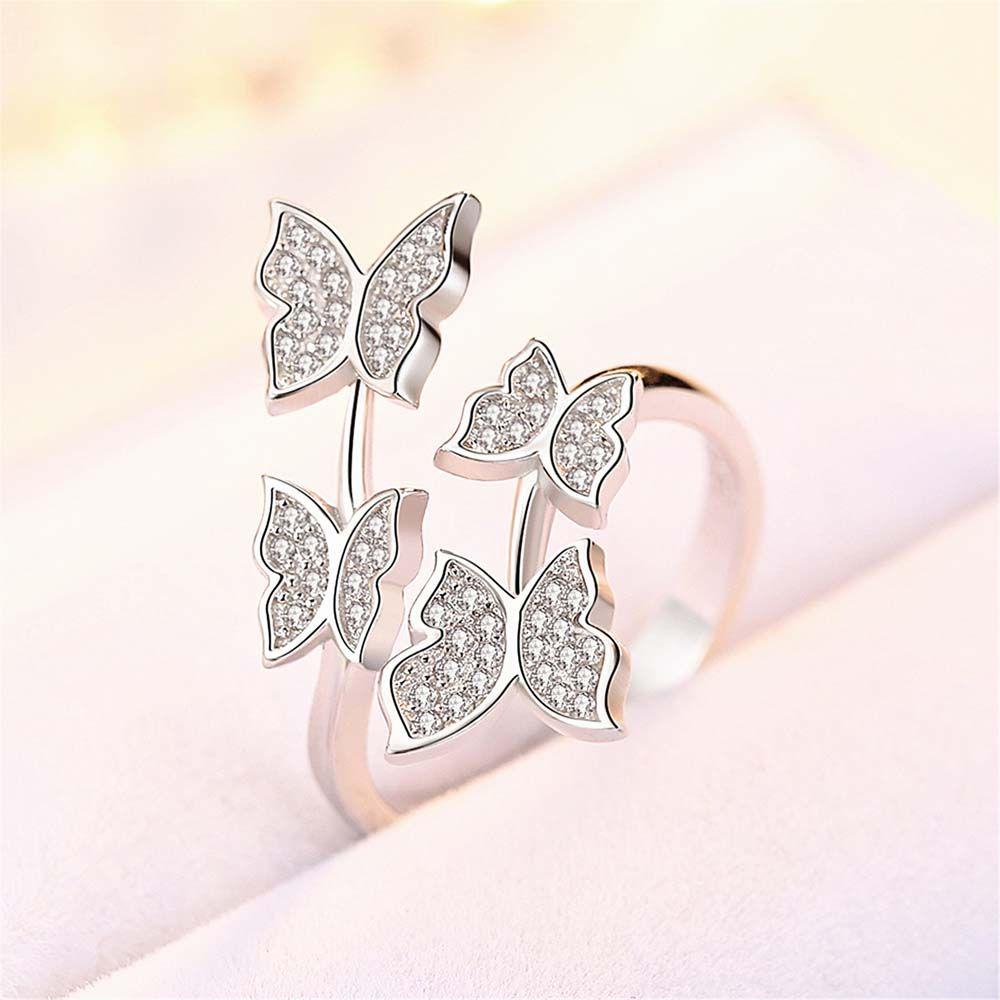 Nhẫn Cưới Cô Dâu Trong Ngày Cưới|Dây Chuyền Mặt Hình Bướm Thời Trang Cho Nữ|Son Môi Màu Sắc Thời Trang|Trang Sức Vòng Cổ