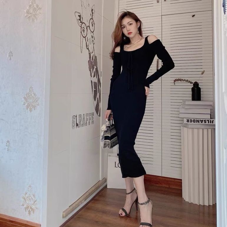 Sexy open shoulder Pink Knit bottomed dress 2022 autumn women's French Vintage Hepburn dress