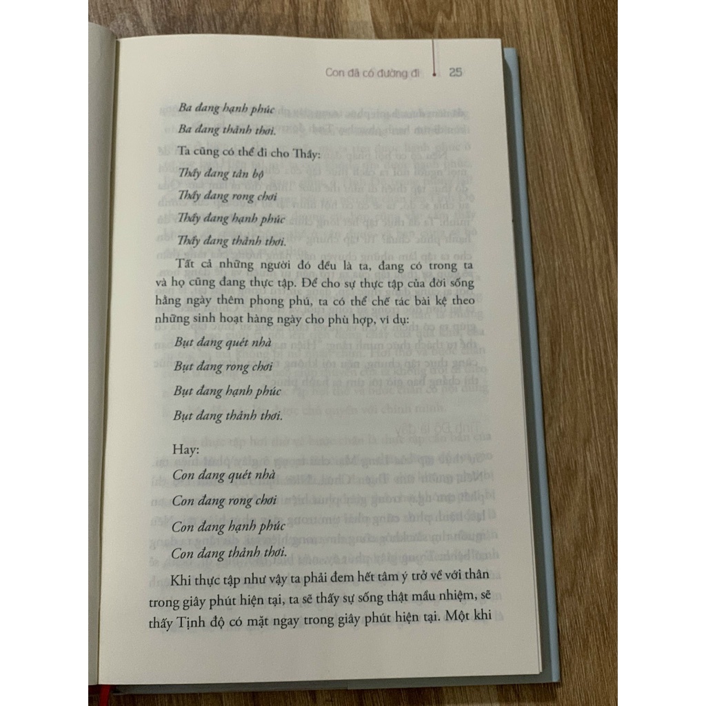 Sách - Con đã có đường đi