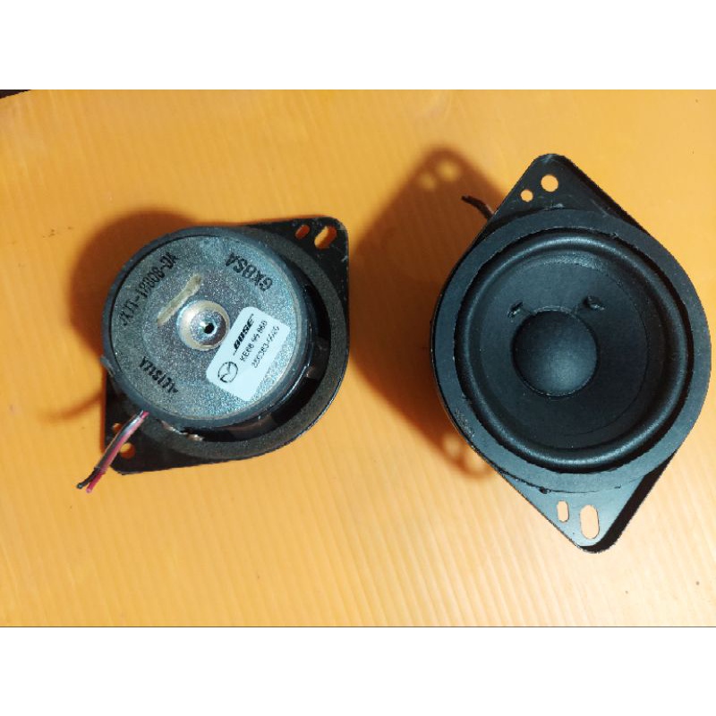 1 cái loa trung tâm center bose hàng tháo xe đã có dây sẵn chất lượng âm thanh cực chất kích thích 8,8cm