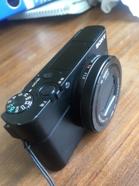 Máy ảnh Sony Cyber-shot DSC-RX100 III | BigBuy360 - bigbuy360.vn