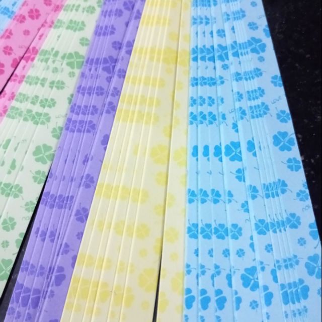 500 tờ giấy xếp sao in hình cỏ 4 lá
