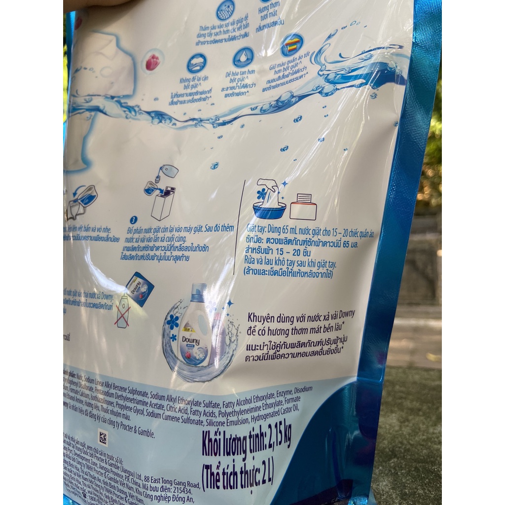 NƯỚC GIẶT DOWNY MATIC BIỂN XANH TƯƠI MÁT 2.15KG