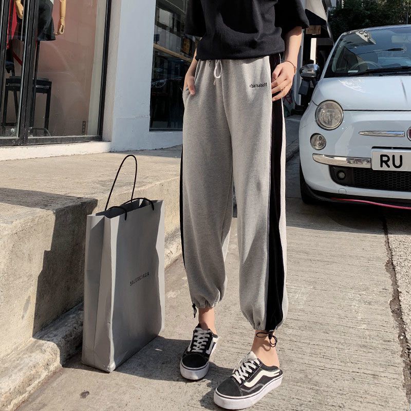 Quần legging thể thao hoạ tiết kẻ sọc chất liệu co giãn cao