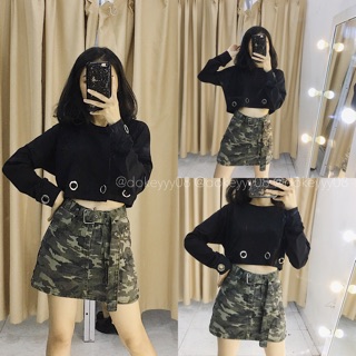 Croptop khoen tròn - chân váy rằn ri