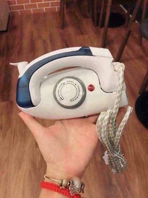 Bàn ủi mini Nhật