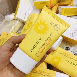 Kem chống nắng innisfree da dầu