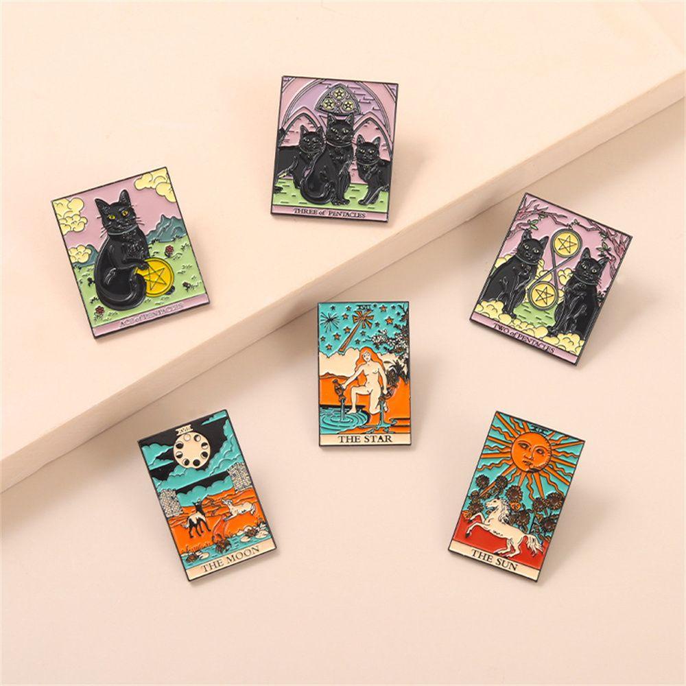 Ghim Cài Áo Hình Bài Tarot Thời Trang