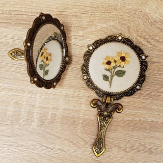 Misoul Gương thêu tay Handmade họa tiết hoa hướng dương Vintage