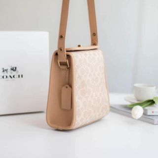 Siêu hót túi coach cực sang