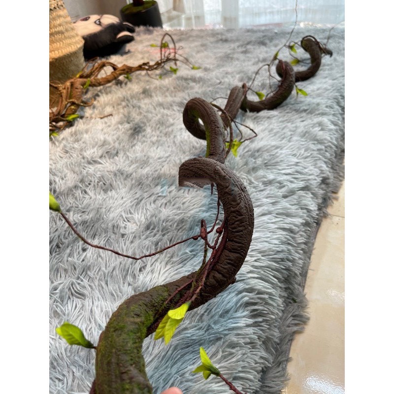 Cây Giả - Thân Cây Giả Trang Trí Nhà Cửa, Decor Quán Leo Tường