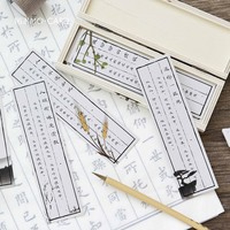 Thẻ đánh dấu trang sách thiết kế hoạt hình đáng yêu