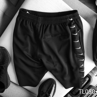 Quần short Thể thao Swoosh