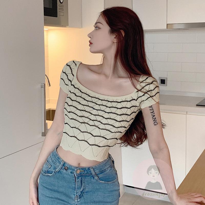 Áo Thun Tay Ngắn Cổ Vuông Họa Tiết Sọc Thời Trang Cho Nữ