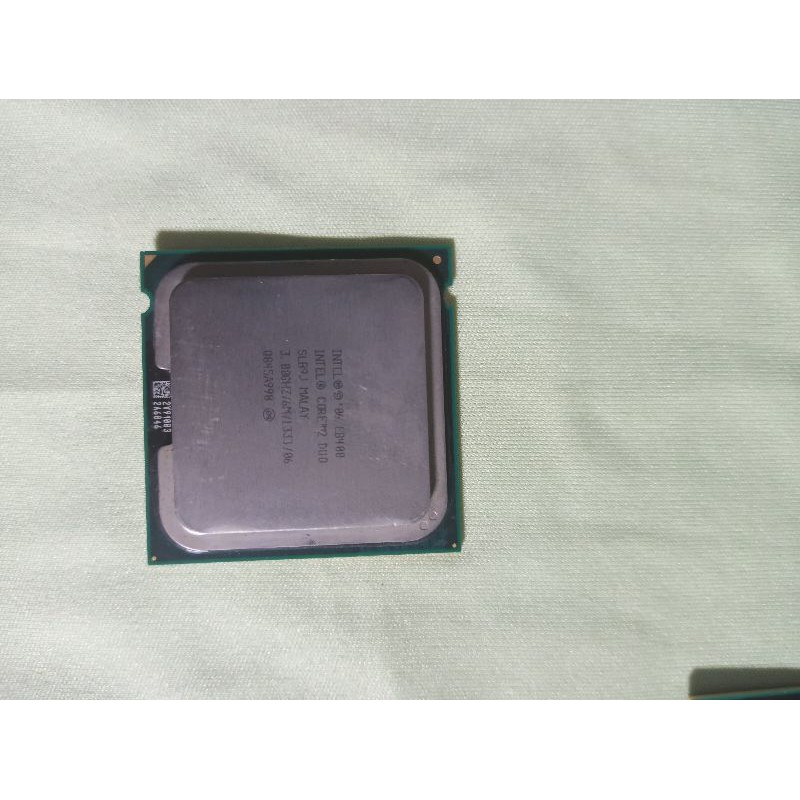  Bộ xử lý Intel® Core™2 Duo E8400 (6M bộ nhớ đệm, 3,00 GHz, 1333 MHz FSB)
