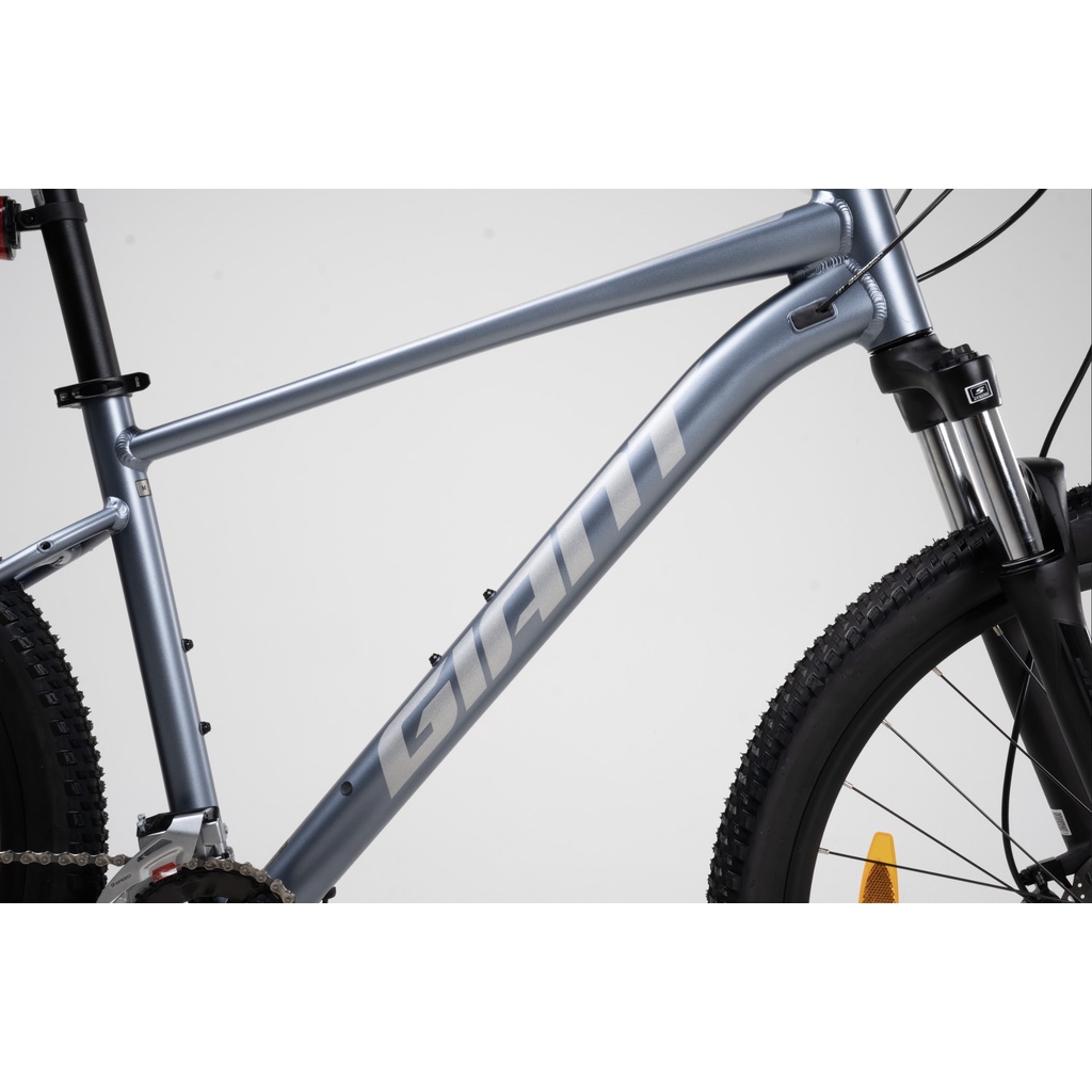 [FREESHIP] Xe Đạp Thể Thao Địa Hình MTB GIANT Talon 2 – Phanh Đĩa, Bánh 27.5 Inches – 2022