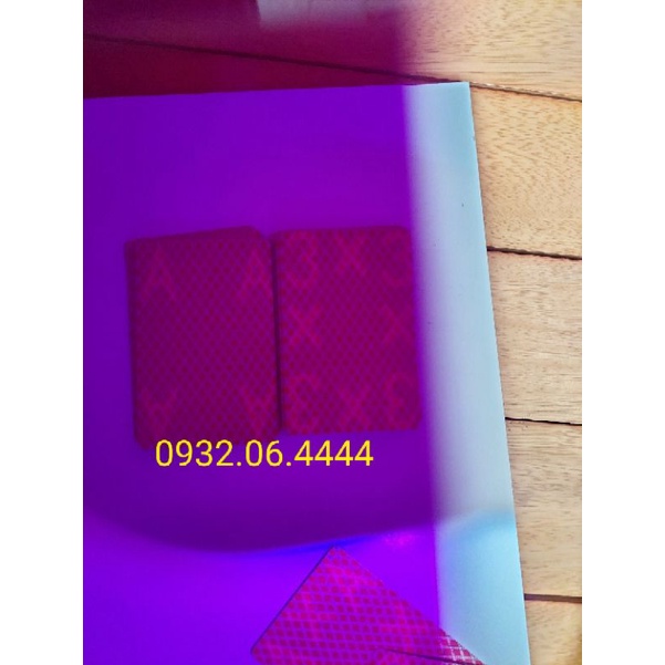 Bài áp tròng ca rô đỏ /bài kính áp tròng/bài kim cương áp tròng/bài đỏ ca rô áp tròng