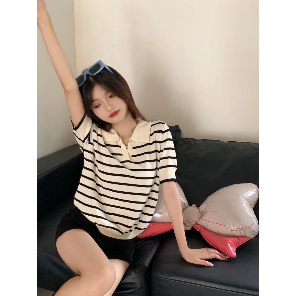 Áo dệt kim kẻ sọc tay ngắn cổ V dáng rộng phong cách Hàn Quốc