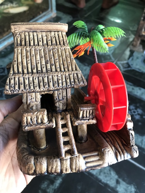 TIỂU CẢNH CÓ BÁNH QUAY TRANG TRÍ HỒ CÁ NON CAO 15CM DÀI 15CM RỘNG 10CM